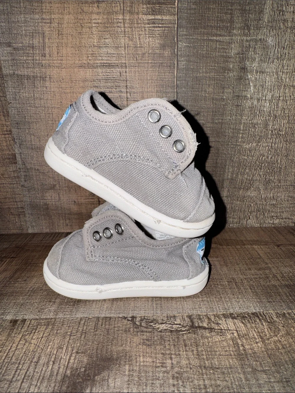 Toms Toddler Light Gray Canvas Slip-On Shoes-size 3